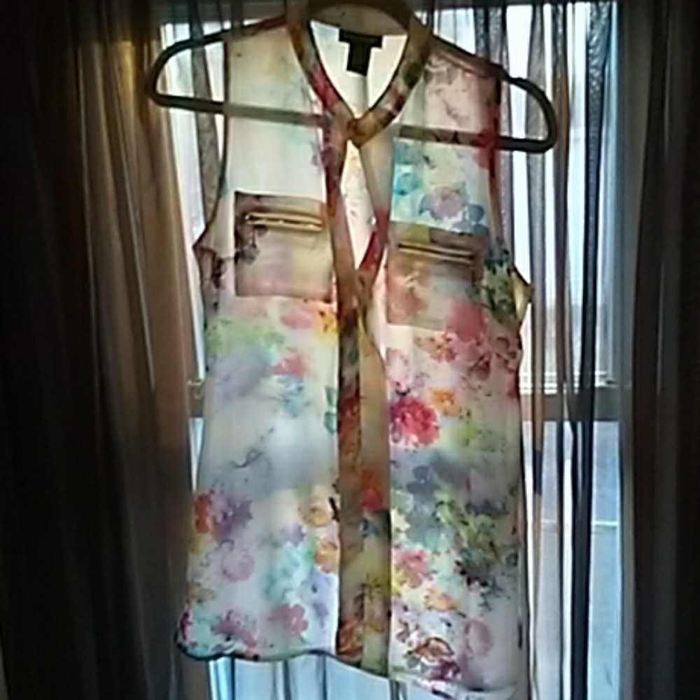 Floral Sleeveless Top